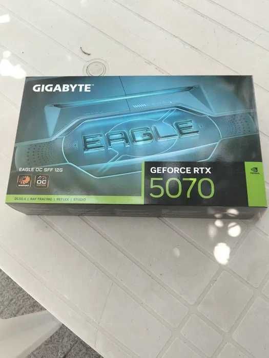 RTX 5070 12GB gigabyte eagle oc - nova