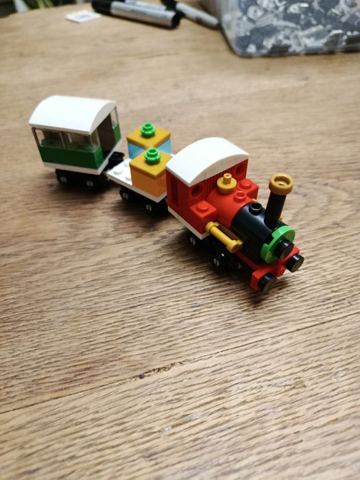 Lego creator 30584 Świąteczny pociąg