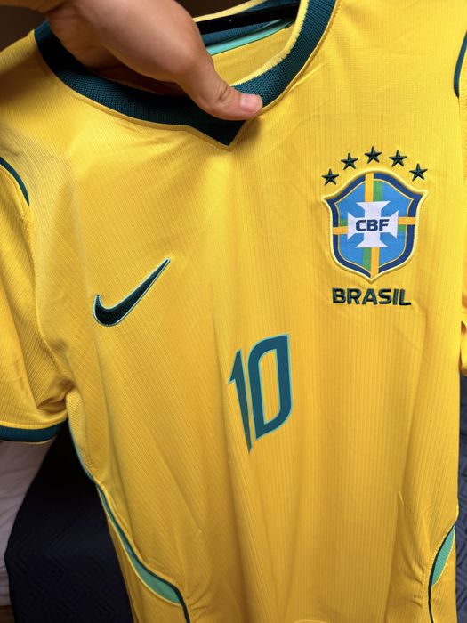 Camisola Brasil Neymar Jr 10 – Versão Adepto