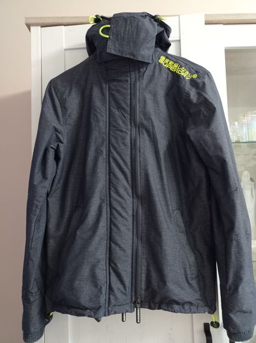 Kurtka wiosenna Superdry damska