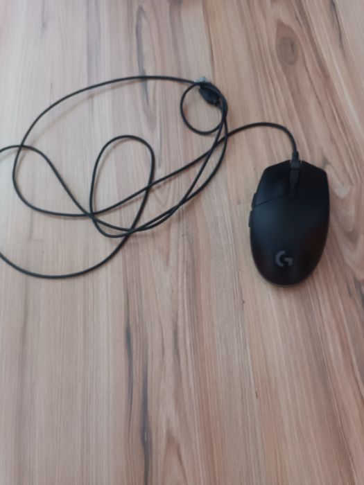 Myszka logitech g102