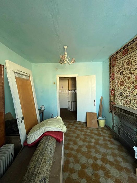 Продаж 2 км квартира в Тисмениці під ремонт