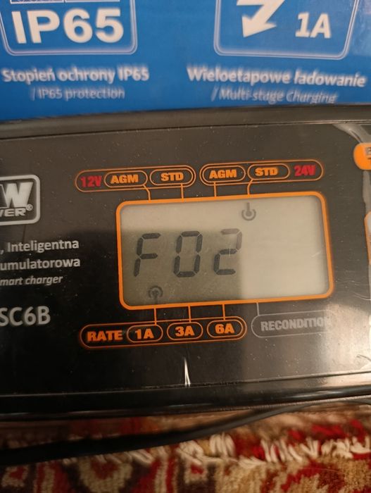 Ładowarka akumurowa