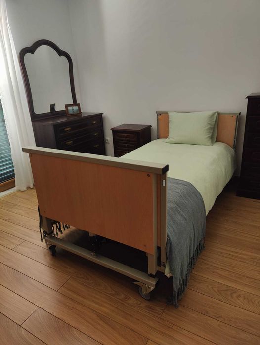 Cama Articulada nova