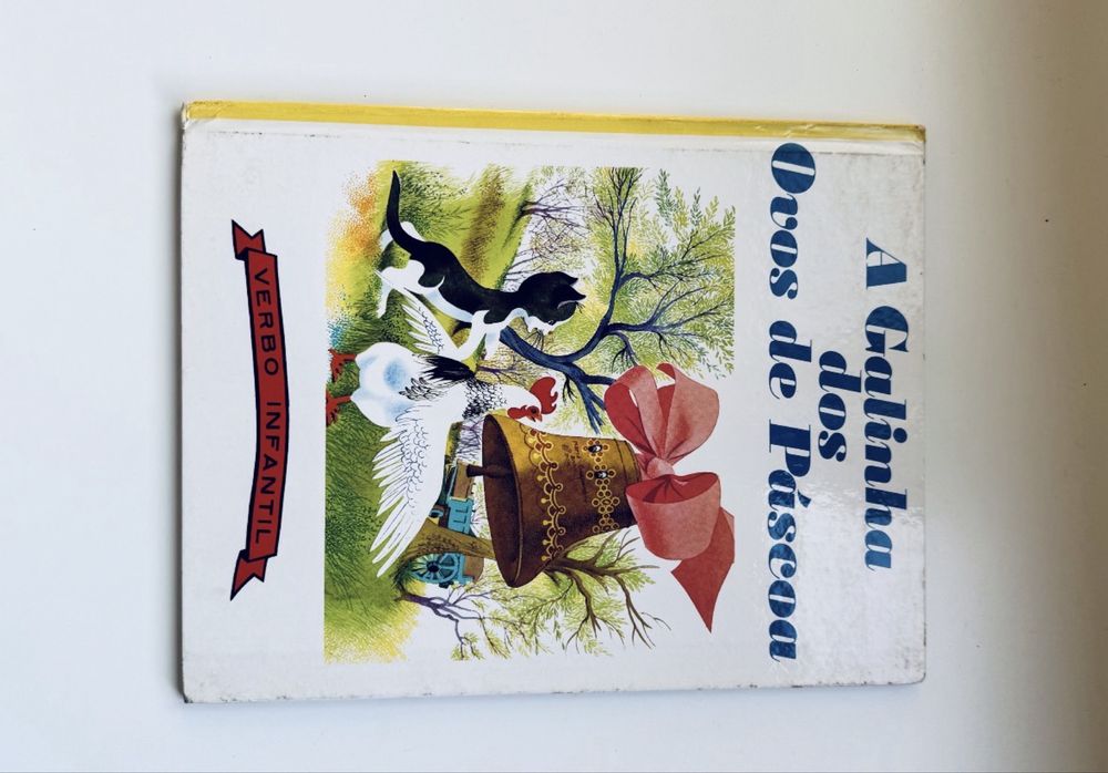 A Galinha dos Ovos de Páscoa  (nº 77)