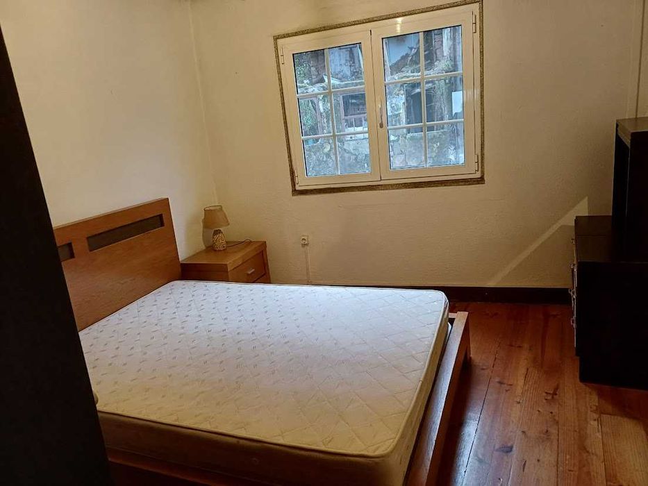 Arrendamento T2 – 1.º Andar em Vila Real (Zona Histórica) com cave e Jardim