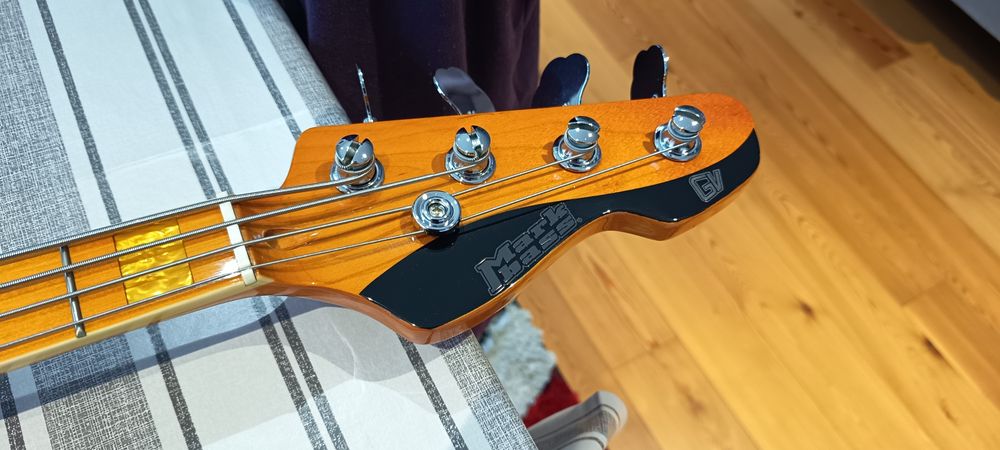 Baixo Markbass Gloxy 4