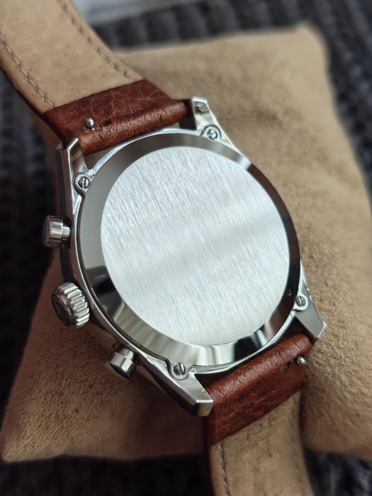 Cronos Chronograph 38.5mm 100m szafir