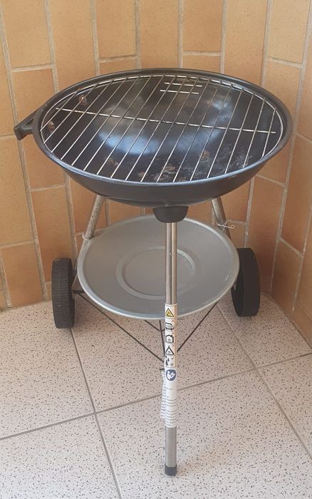 Churrasqueira de varanda/quintal