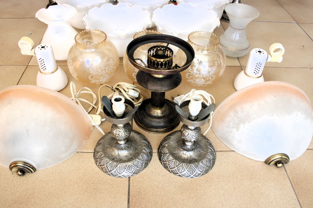 CANDEEIROS E ABAT-JOURS