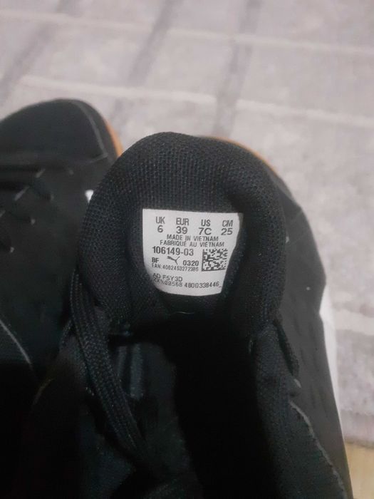 Продам футзалки Nike 39р(25см)