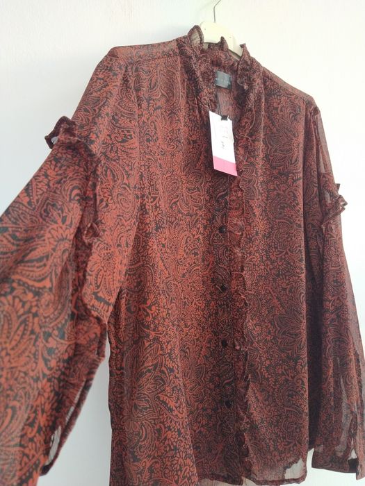 Blusa Transparente Padrão Paisley - Lefties – Tam. L - Nova!