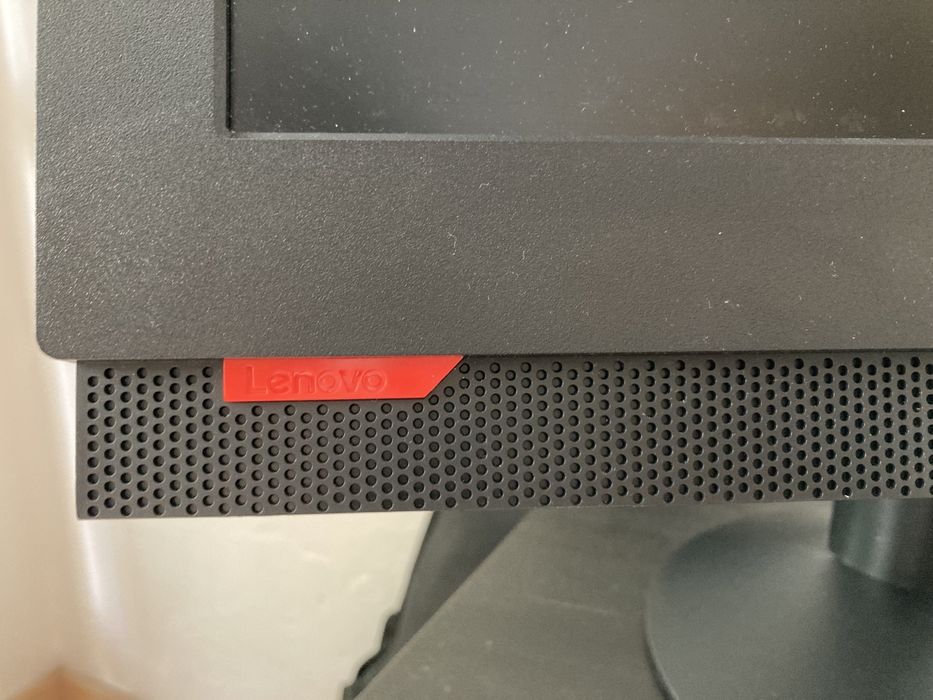 LENOVO ThinkCentre m810z