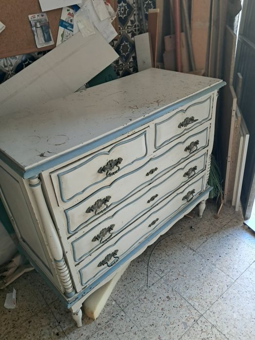 Vendo cómoda antiga