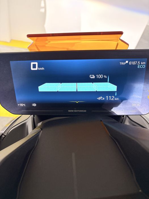 BMW CE04  Full Extra