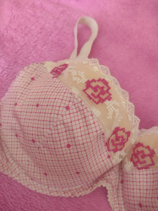 Biustonosz push up NESSA roz.70 E