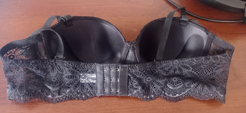 Новый кружевной бюстгальтер с пуш ап 80в