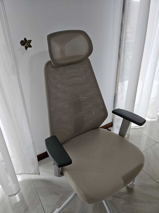 cadeira de escritório beliani oryn com peça em falta