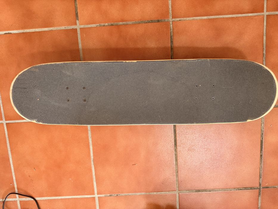 Skate globe com pouco uso