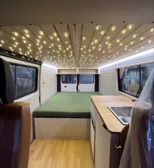 Mercedes MB 100 Campervan / Caravana