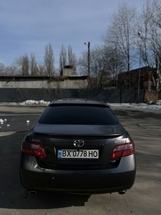 Продам Toyota Camry 40