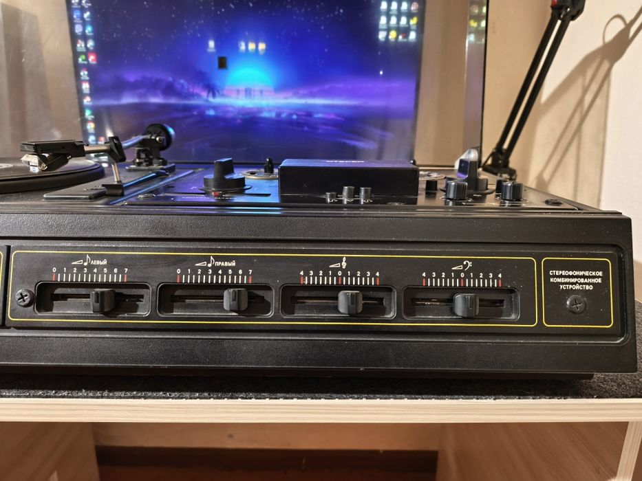 Стереофонічний муз. центр "Романтика 201-1 Стерео"