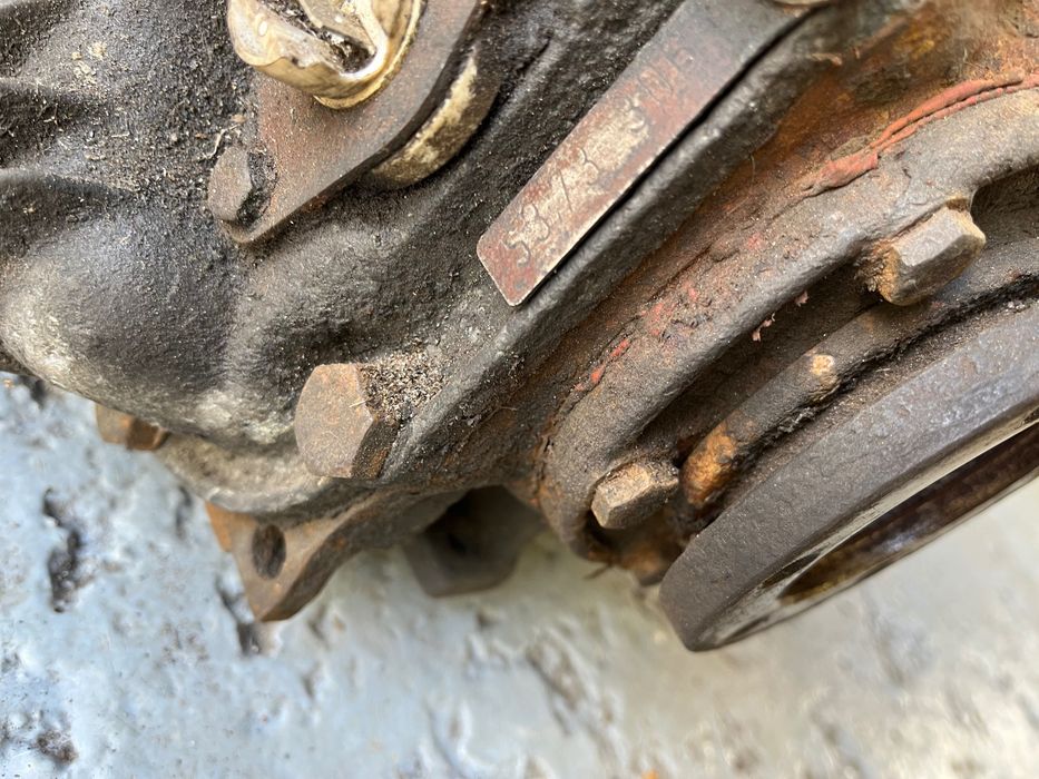 Most szpera 3,73 BMW E30 duża głowa