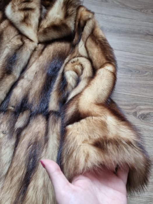 Piękne futro naturalne Tchórzofretka