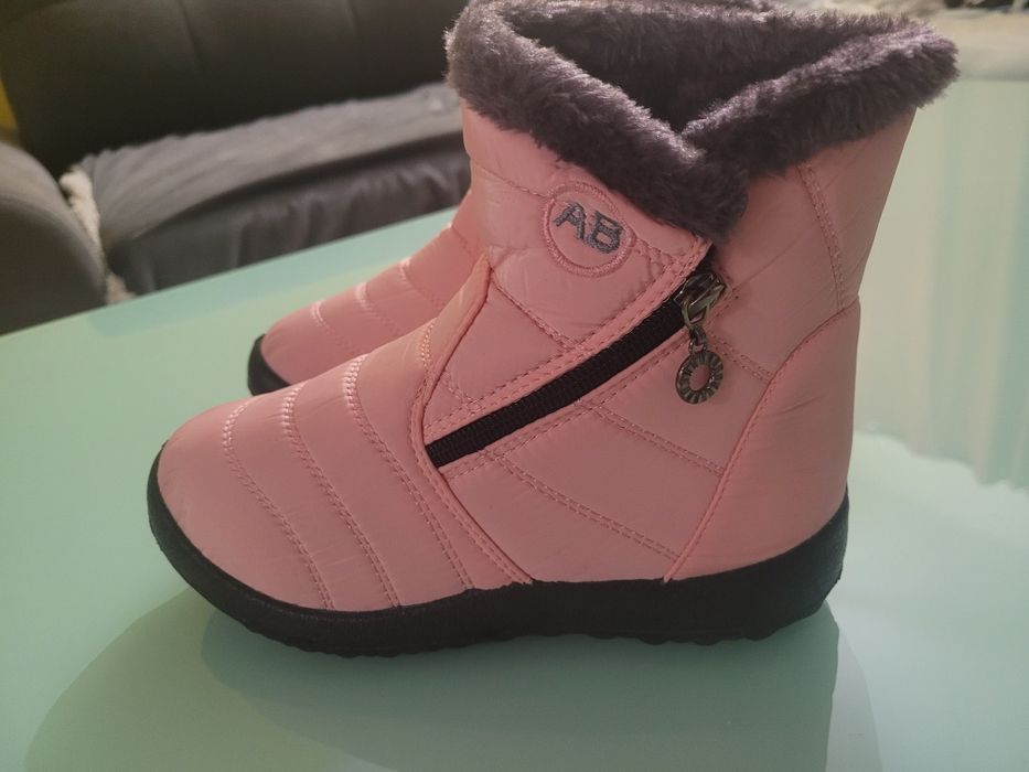 Buty zimowe ocieplane nowe