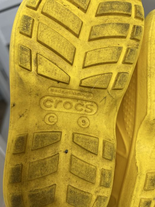 Чоботи crocs жовті