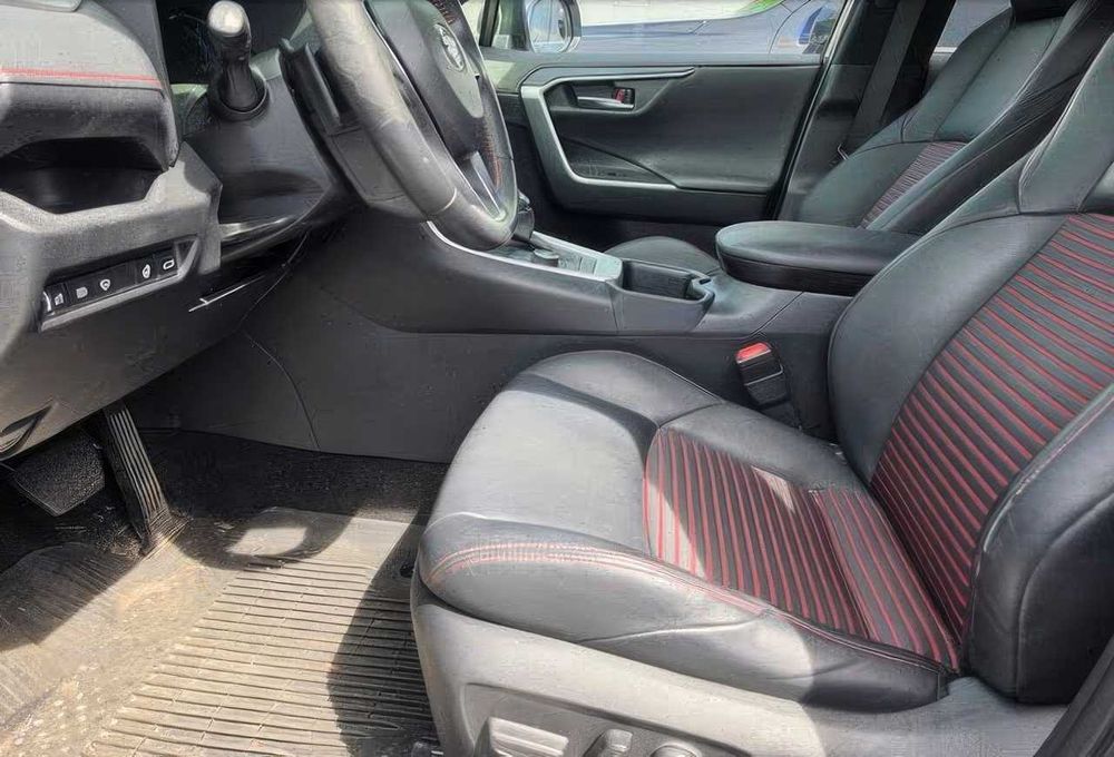 Toyota RAV4 Prime XSE      2022