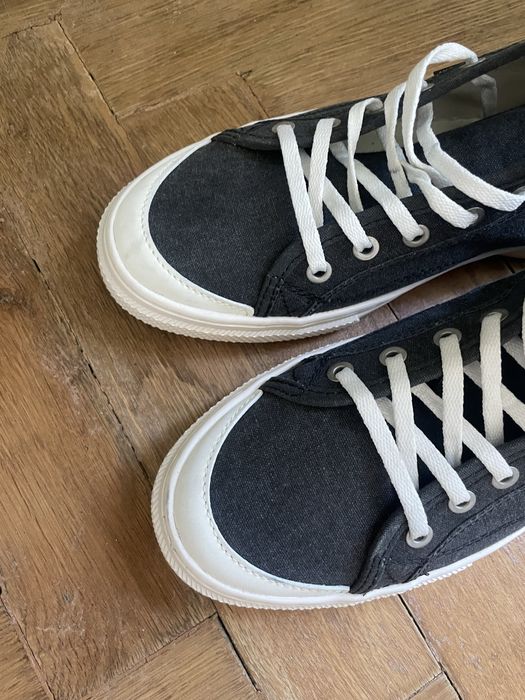 Superdry trampki vegan 42