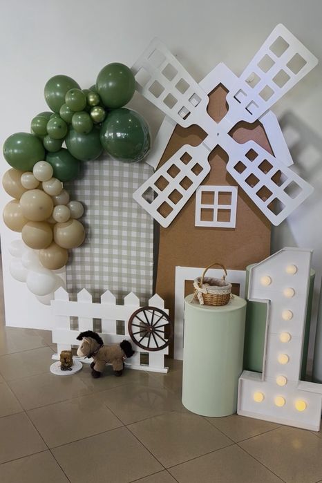 Decorações para fora - também alugamos Pegue e Monte