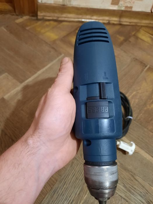 Оригінал,Швейцарія!!Дрель ударна Bosch GSB 13 RE,550вт