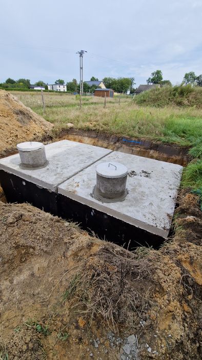 Montaż Szamb Betonowych Zbiorników na Deszczówkę Wymiana Starych Szamb