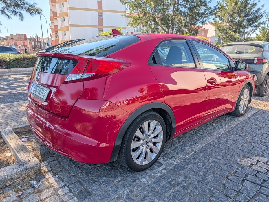 Honda Civic 1.6 diesel.