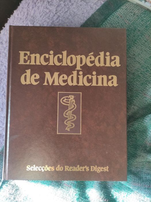 Várias enciclopédias das Seleções do Readers' Digest e da Verbo