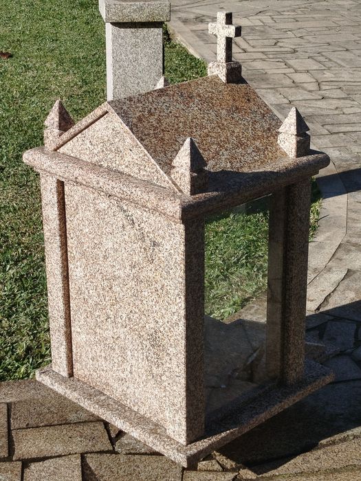 Alminhas em pedra