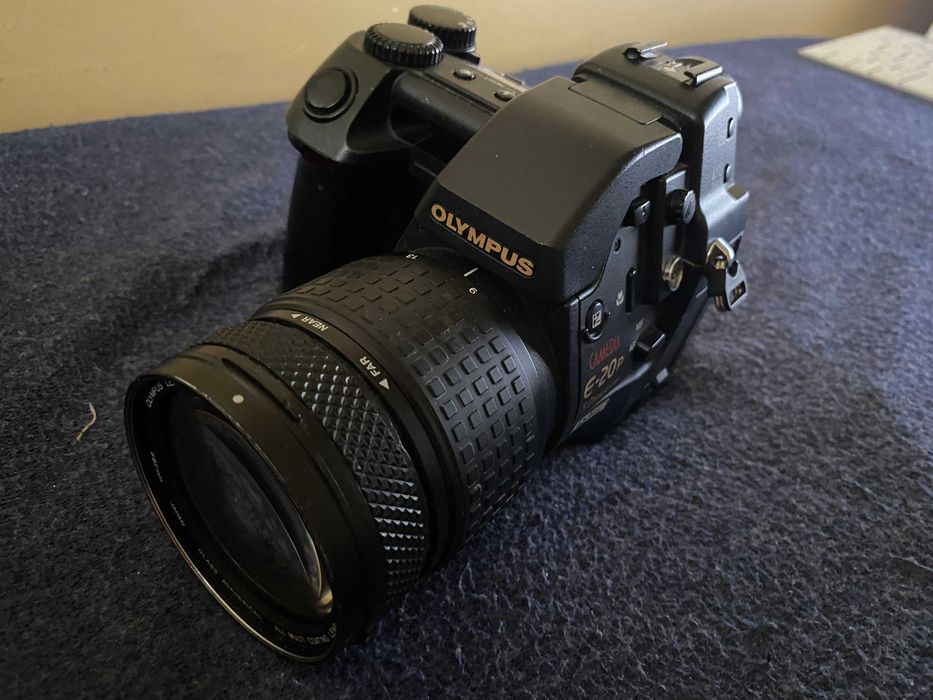 olympus camedia e-20p