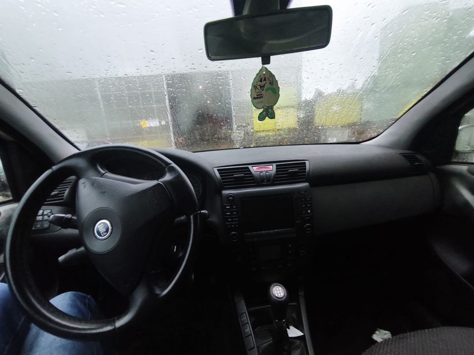 FIAT STILO 1.9 JTD  ANO 2002 PARA VENDA DE PEÇAS