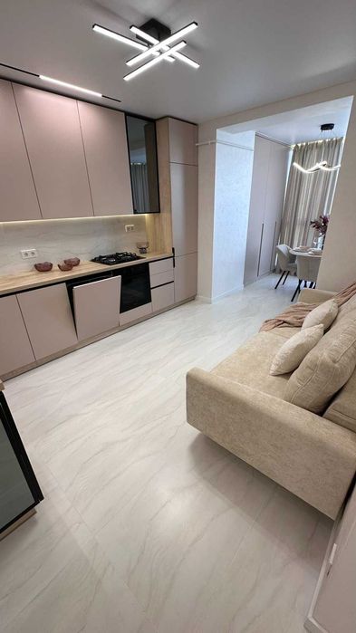 МРІЯ!Дизайнерська 2-к квартира, Софія Резиденс,Щаслива 63