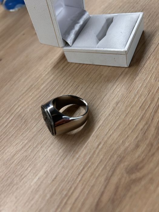 Sygnet sił powietrznych. Godło.