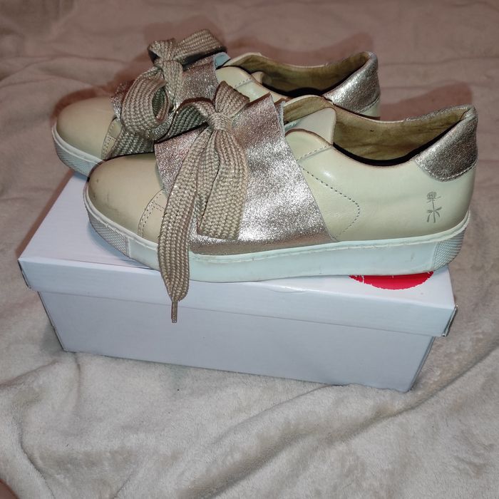 Komu komu bo wychodzą z domu rozm 37