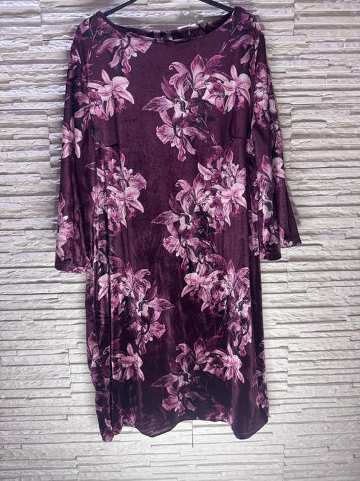 Sukienka plus size 44/46 kappAhl