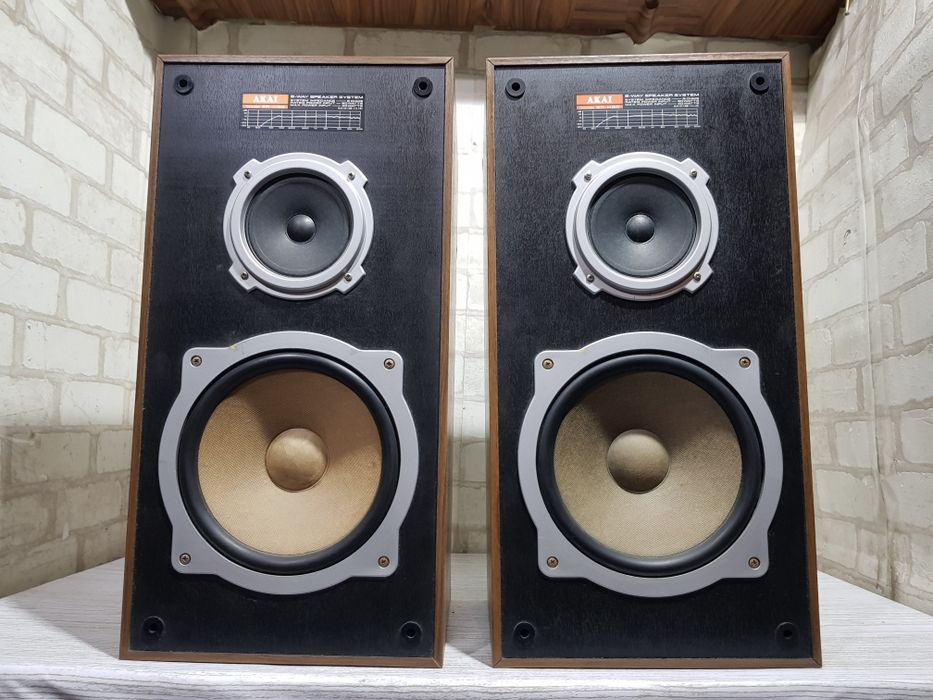 Акустика AKAI SR-H30, потужність 40 Вт, б/у з Німеччини