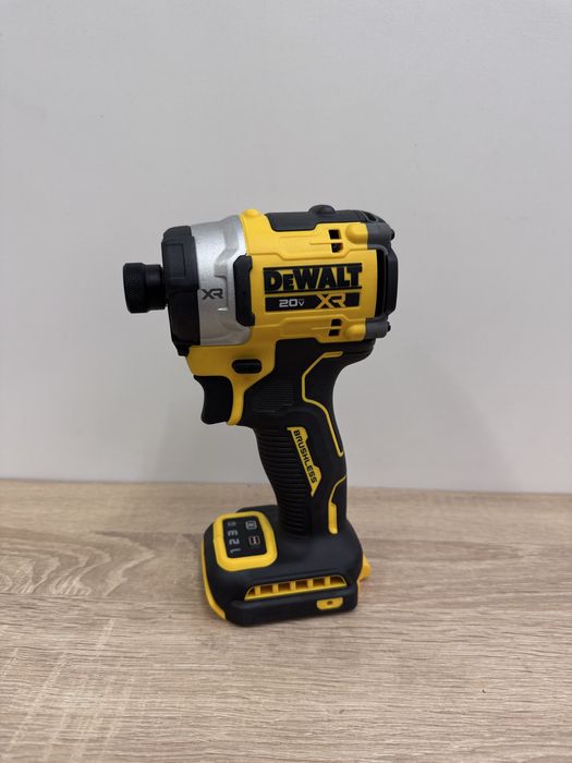 DeWalt DCF860 новий MADE IN MEXICO
