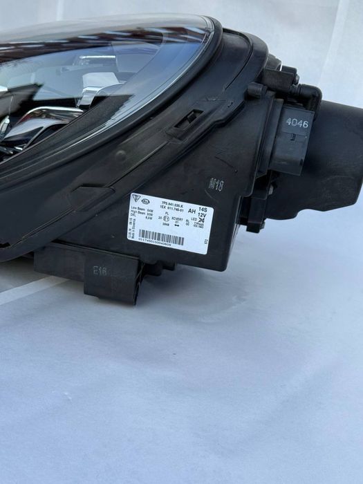 Фара ліва full led Porsche Cayenne 9Y Європа