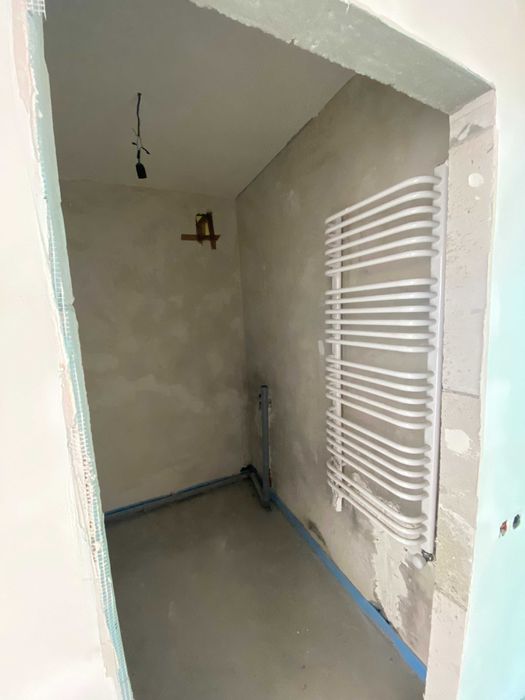 Продається велика 2кв з чорновими робота в сучасному ЖК