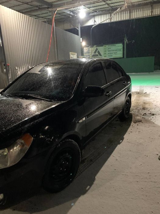 Хюндай акцент 2008 року