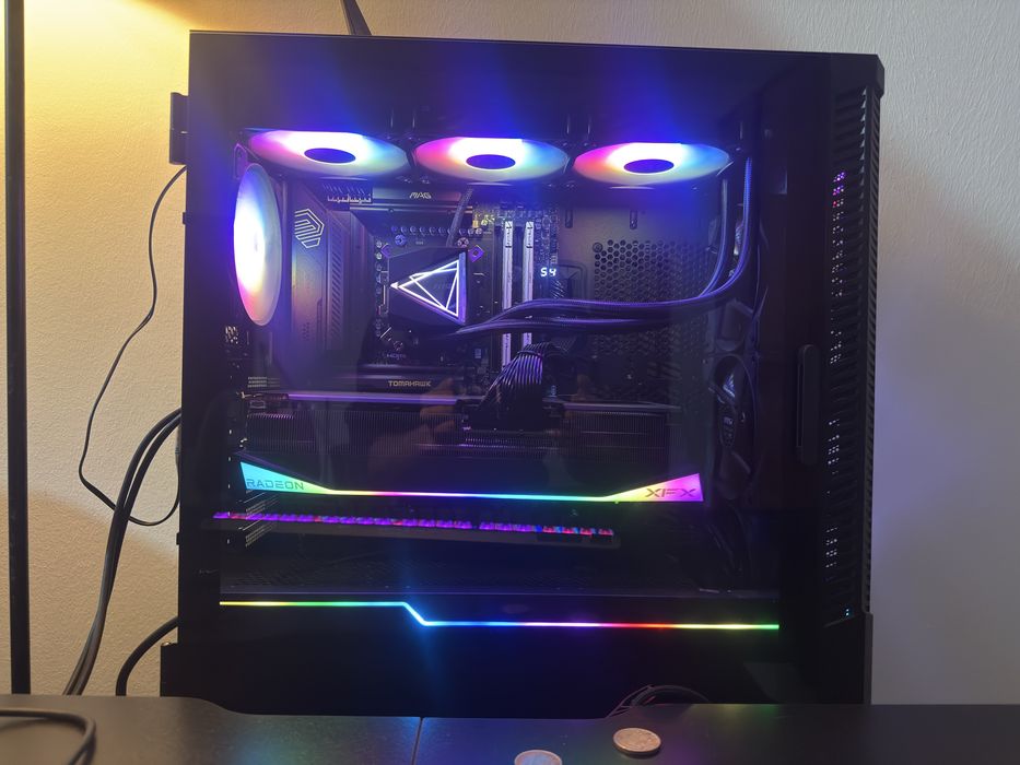 MSi Gaming 9800x3D RX9070XT DDR5 64GB High-End (Novo)